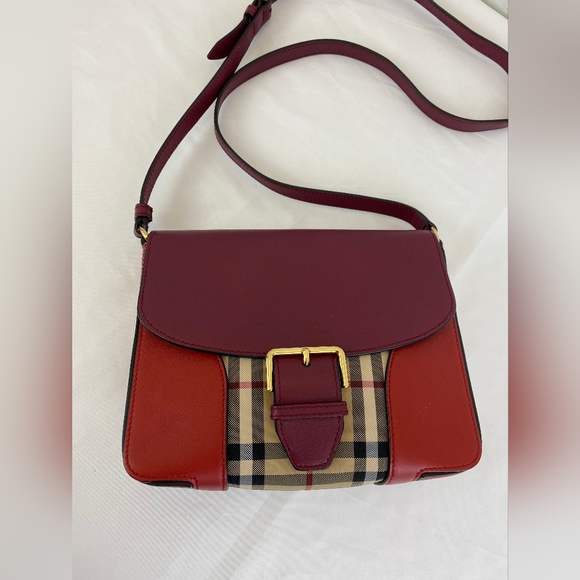 Burberry crossbody bag - Picture 1 of 10